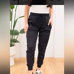 Mono B Charcoal Women's Jogger Pants
